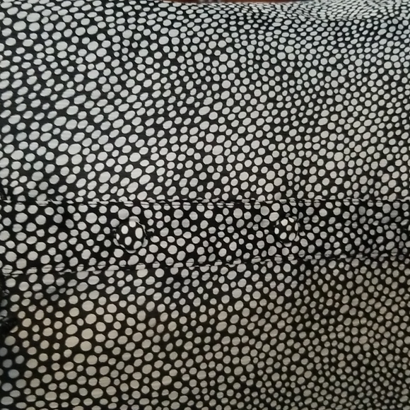 Tahari Ruffled Blouse - Picture 3 of 4